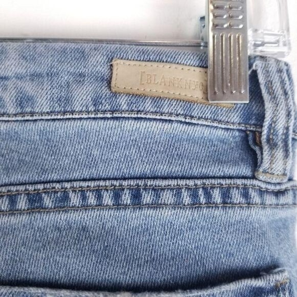 BlankNYC 24 Skinny Classique Light wash denim jean lowrise distressed Casual - Picture 9 of 10